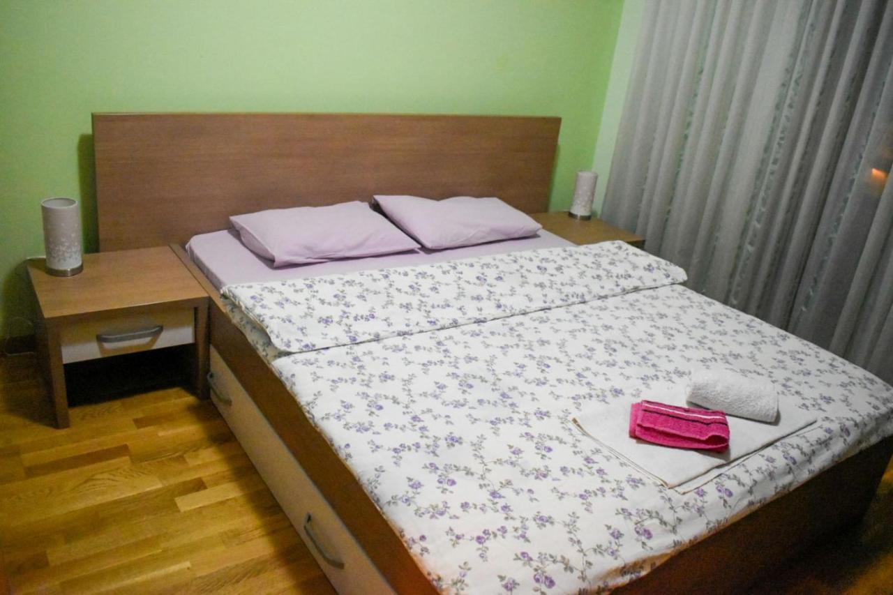 Apartman Sara 2 Podgorica Zewnętrze zdjęcie